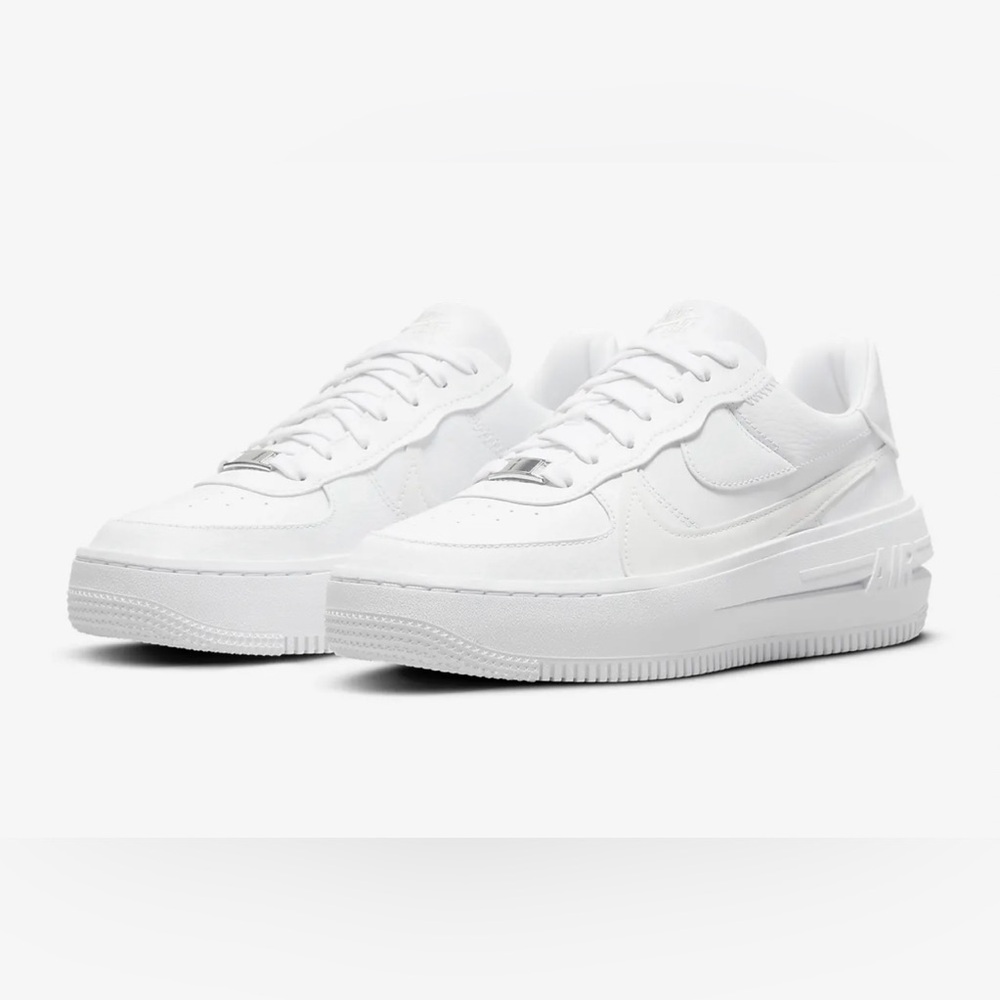 NIB!! Women’s Nike PLT.AF.ORM Air Force 1 - White/White/Summit White SZ 8.5